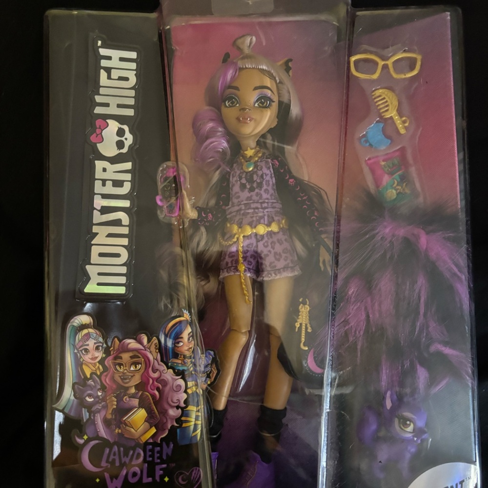 new monster high dolls - Picture 2 of 5